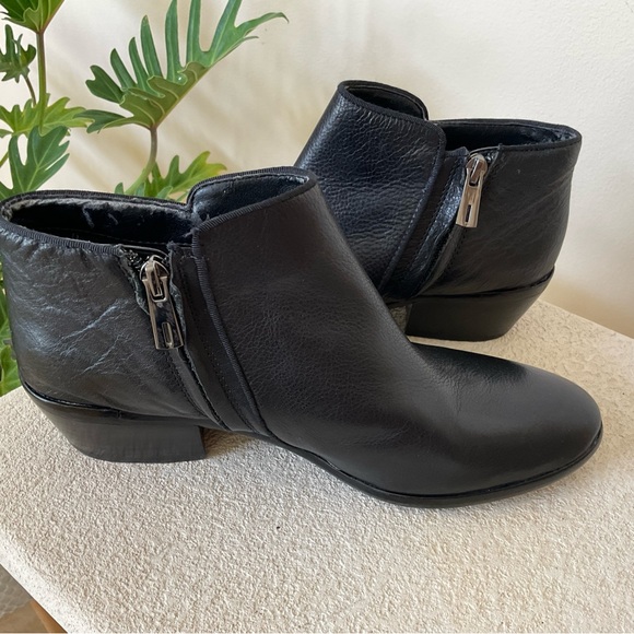 Sam Edelman Black Leather Booties, Size 37 European. - Picture 4 of 14